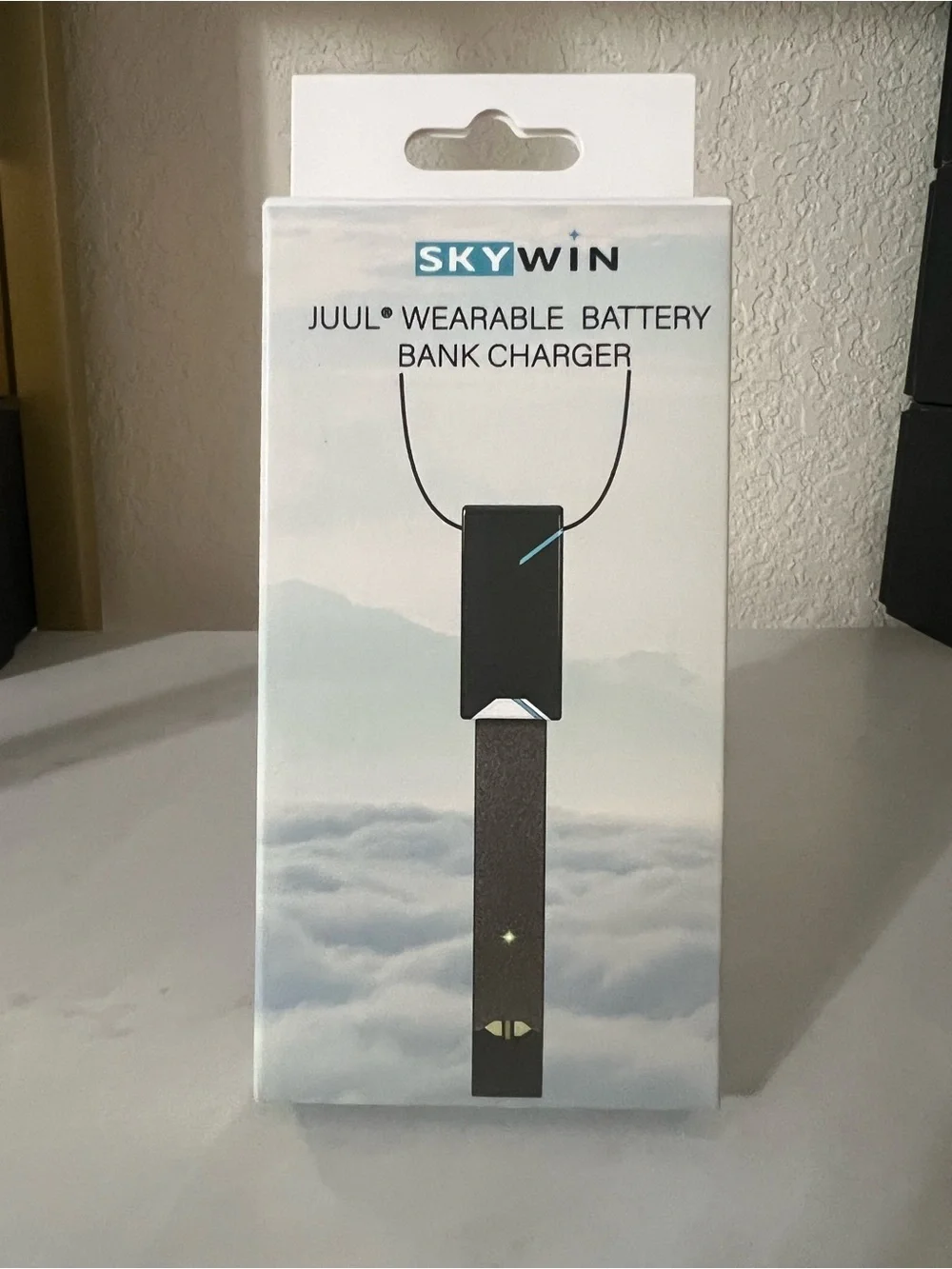 juul charging bank Black Wearable Charger Flavour:Strawberry Watermelon Bubblegum Elf Comfortable Bar Vape Frozen Strawberry